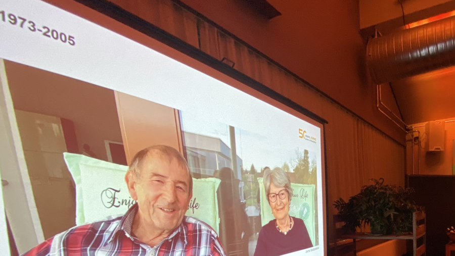 Kurt und Margrith Jorns beim Rückblick auf die letzten 50 Jahre
