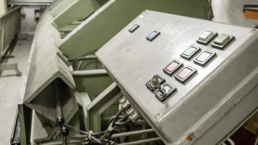 Biegemaschine Typ 69-M-6/1: Baujahr circa 1973